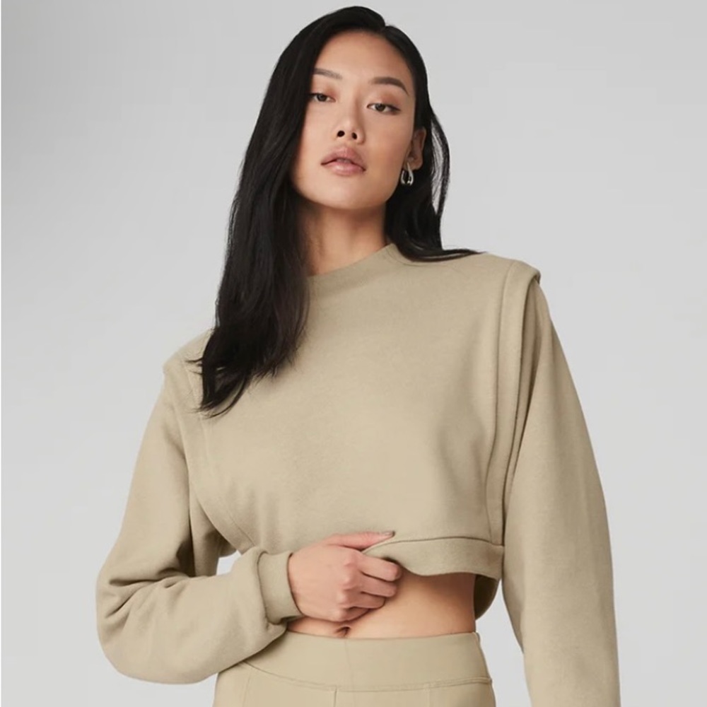 ALO CROPPED FRESH COVERUP- NWT!